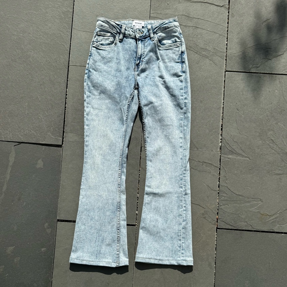 Weekday Flame Low Flared‎ jeans Size 26